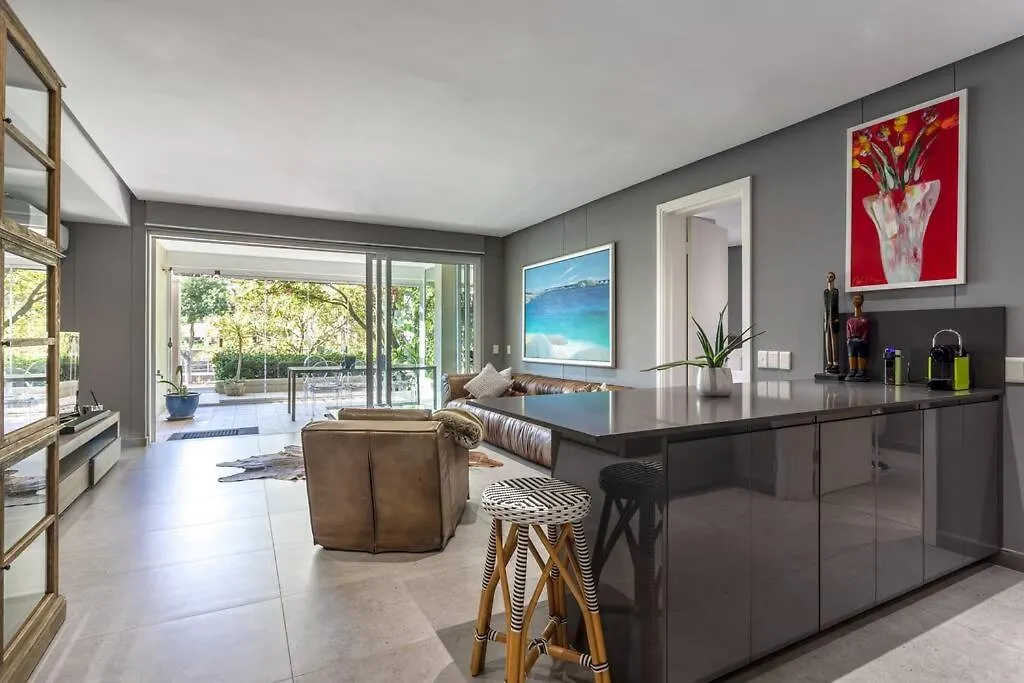 Luxury Waterfront Canals Apartment ケープタウン